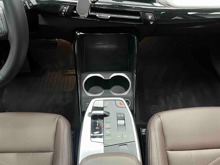 BMW X1 — фото 10