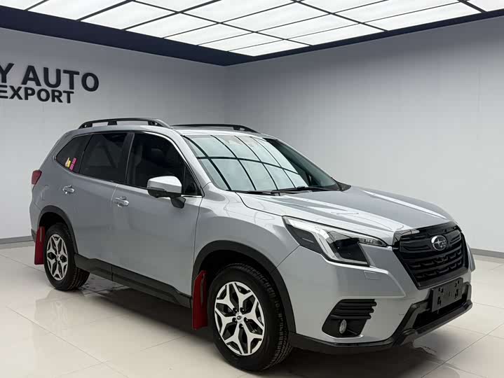 Subaru Forester — фото 2