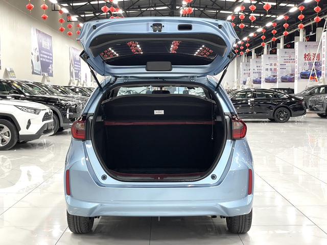 Honda Fit — фото 11