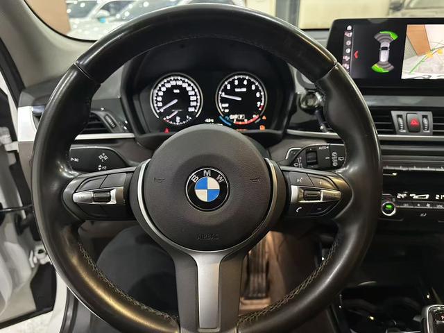 BMW X1 — фото 8