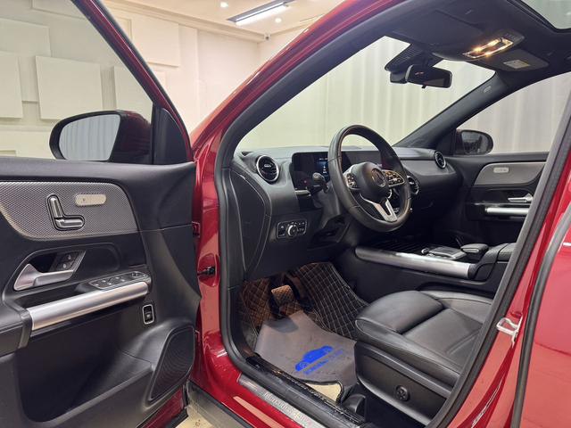 Mercedes - benz GLA 180 — фото 7