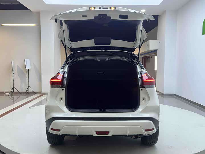 Nissan Kicks CVT XV TOP Flagship Edition — фото 10