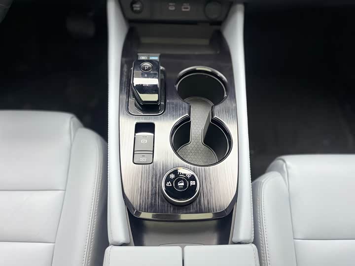 Nissan X-Trail — фото 10