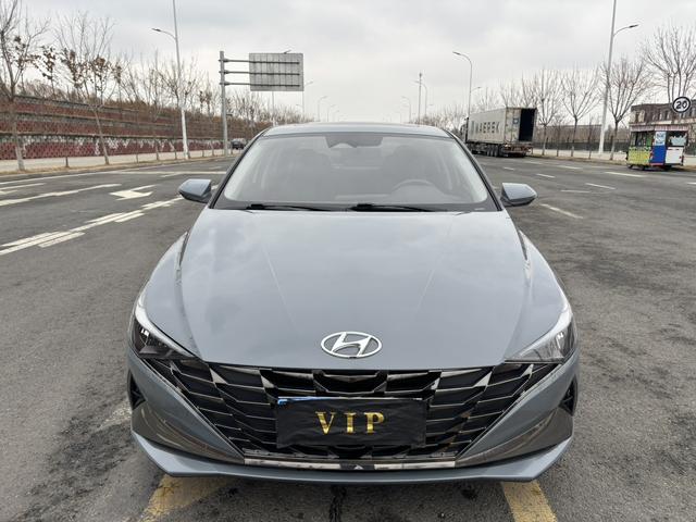 Hyundai Elantra — фото 9