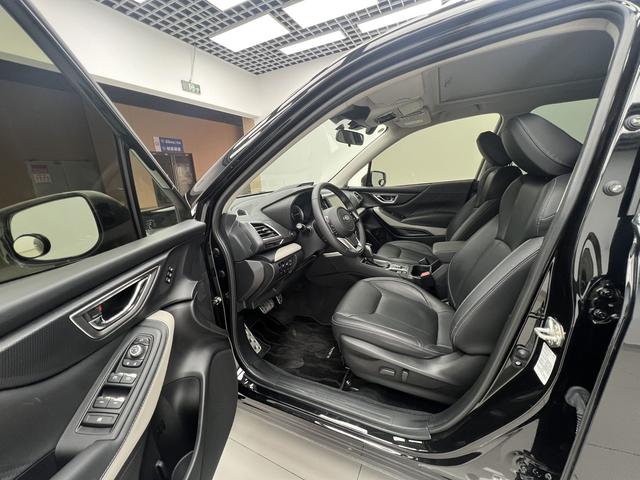 Subaru Forester — фото 7